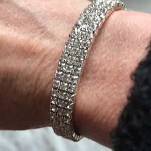 Sparkling bracelet